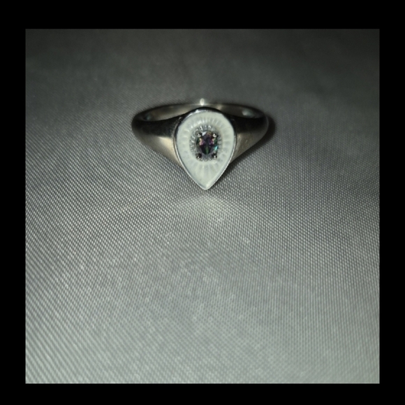 Sterling Silver Teardrop Ring with Purple Crystal Accent - Picture 1 of 1